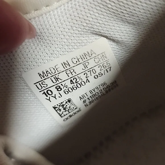 Adidas equipment - Picture 2 of 8